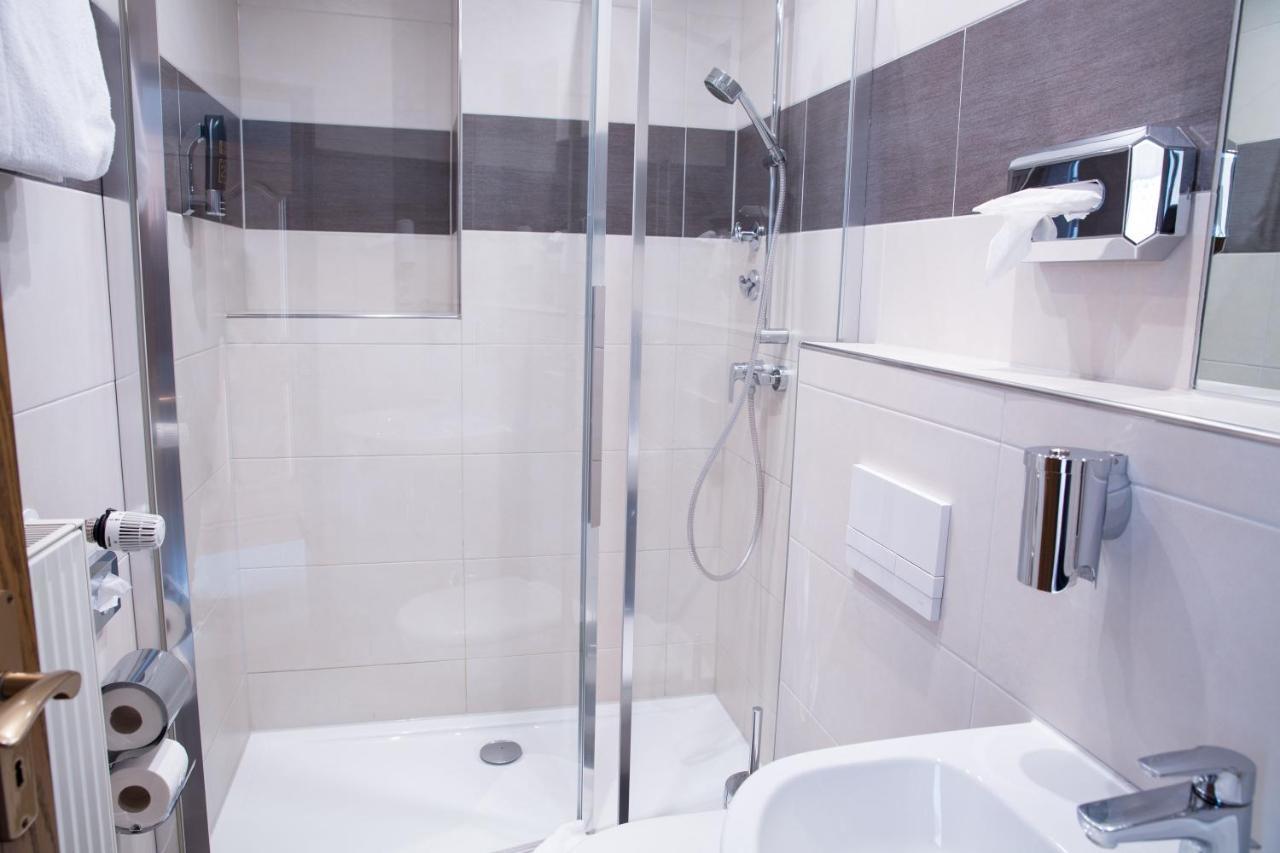 Hotel Wilms Cologne Luaran gambar
